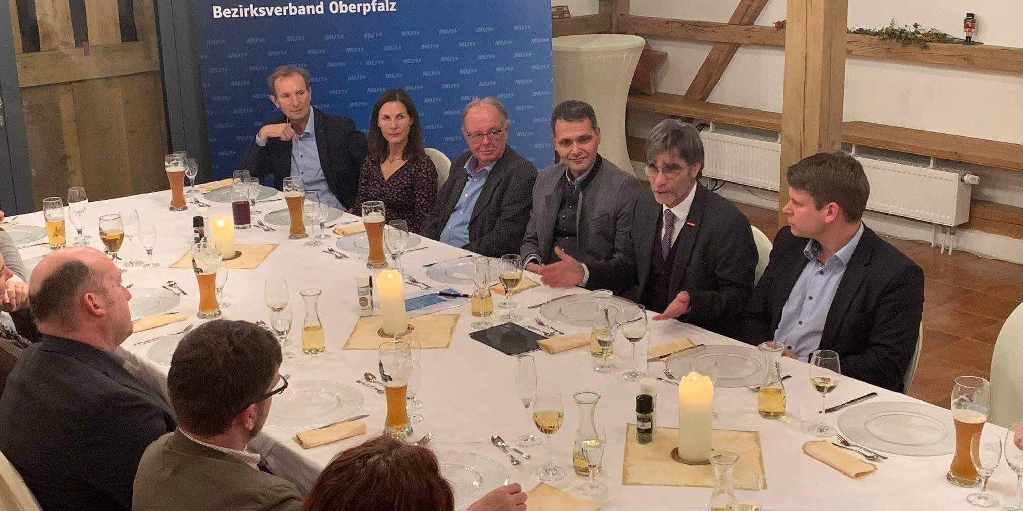 20181121_mu_karpfenessen