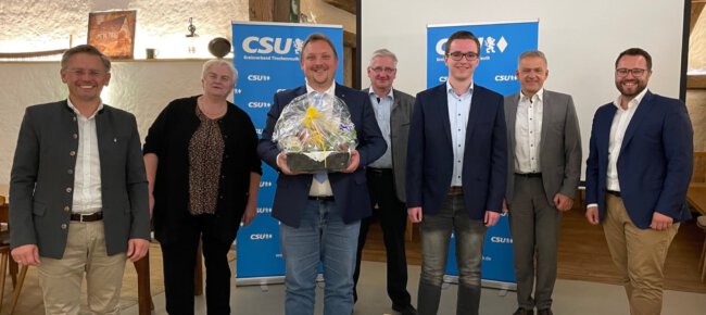 2779F66D-1F6B-479A-BCA0-B00F1A8B3350