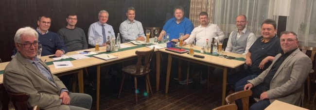 94956F9B-B8D6-401B-873B-7FD6F3C42262